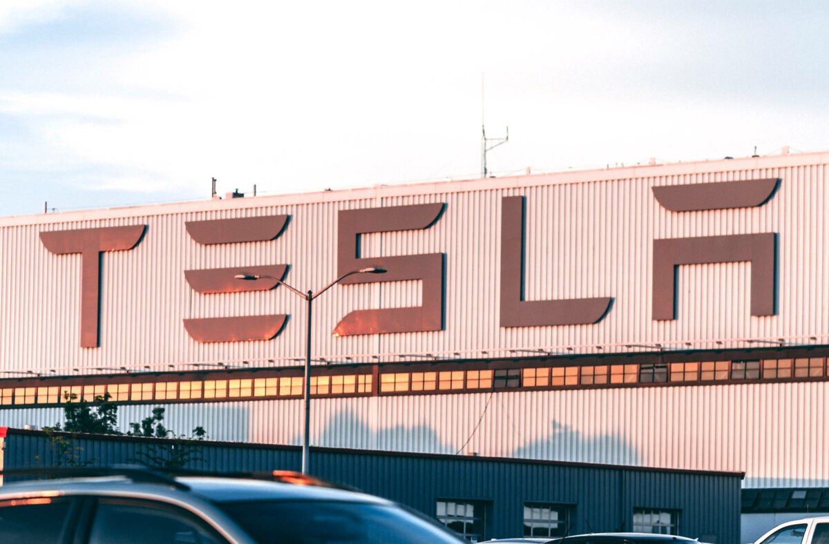 Tesla construit un nouveau laboratoire de tests de collision aux Etats-Unis
