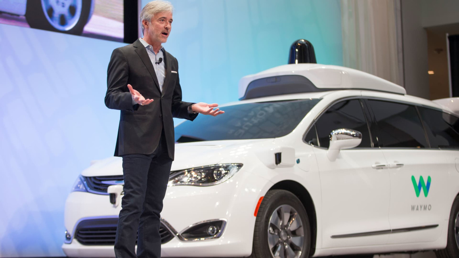 Voiture autonome : Entre accidents et défis financiers, la
