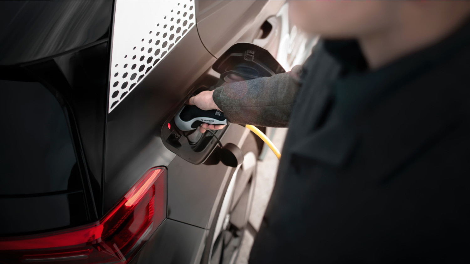 Recharge des voitures électriques : découvrez la fréquenc