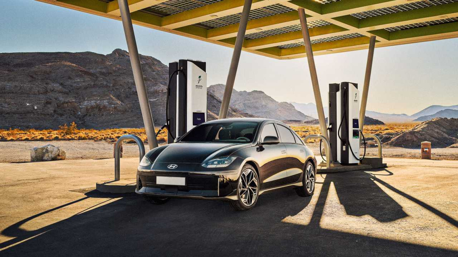 Recharge rapide des voitures électriques : les 8 modèles q