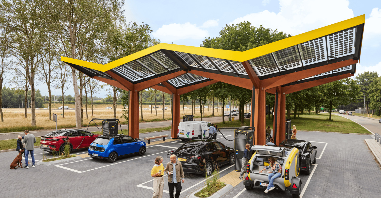 Bornes 400 kW en Italie : la recharge ultra-rapide des voitu