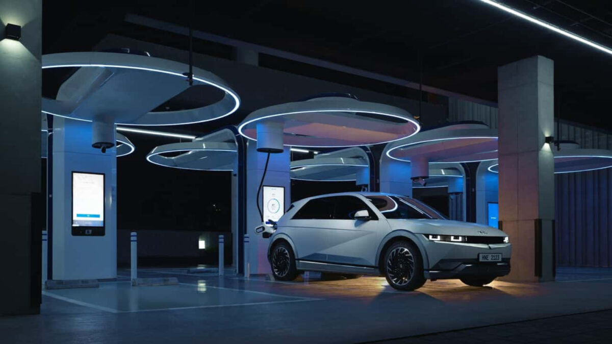 Hyundai vise la recharge en 3 minutes pour ses voitures éle