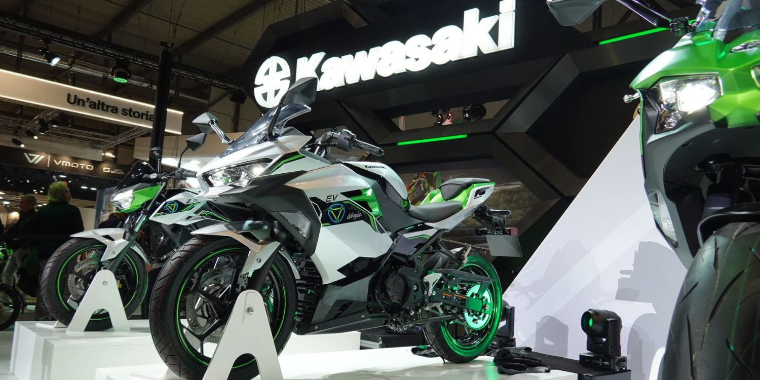 Kawasaki brevète une moto électrique à moteur modulaire