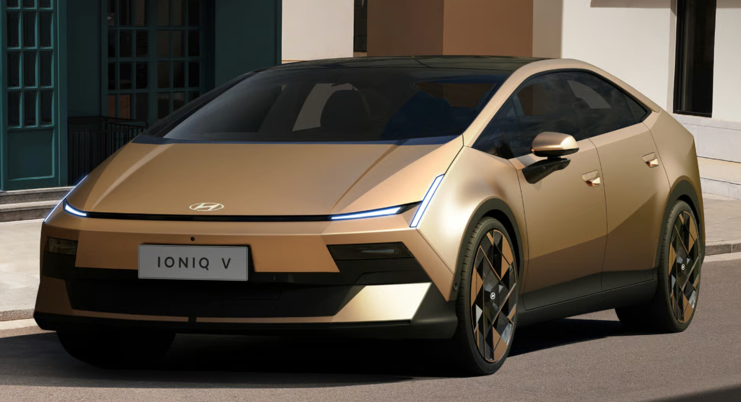 Hyundai IONIQ V : la berline électrique chinoise qui ressem