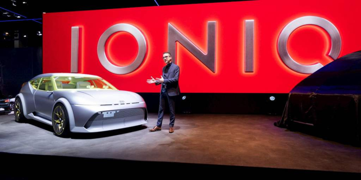 La Hyundai IONIQ 3 se dévoile : la compacte électrique à