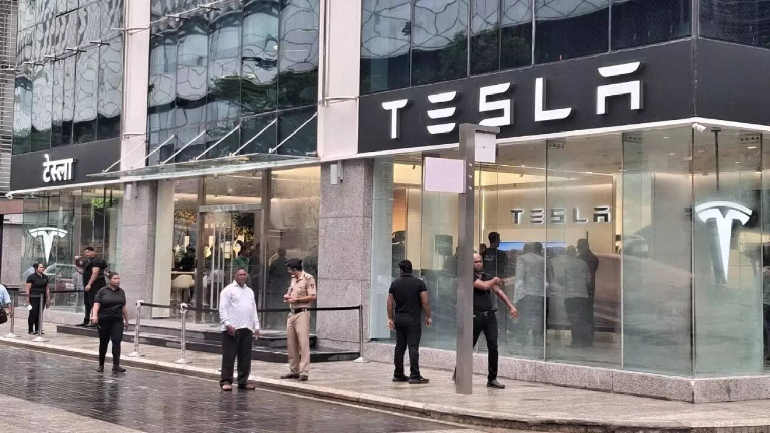 Tesla reprend la première place mondiale face à BYD : reto