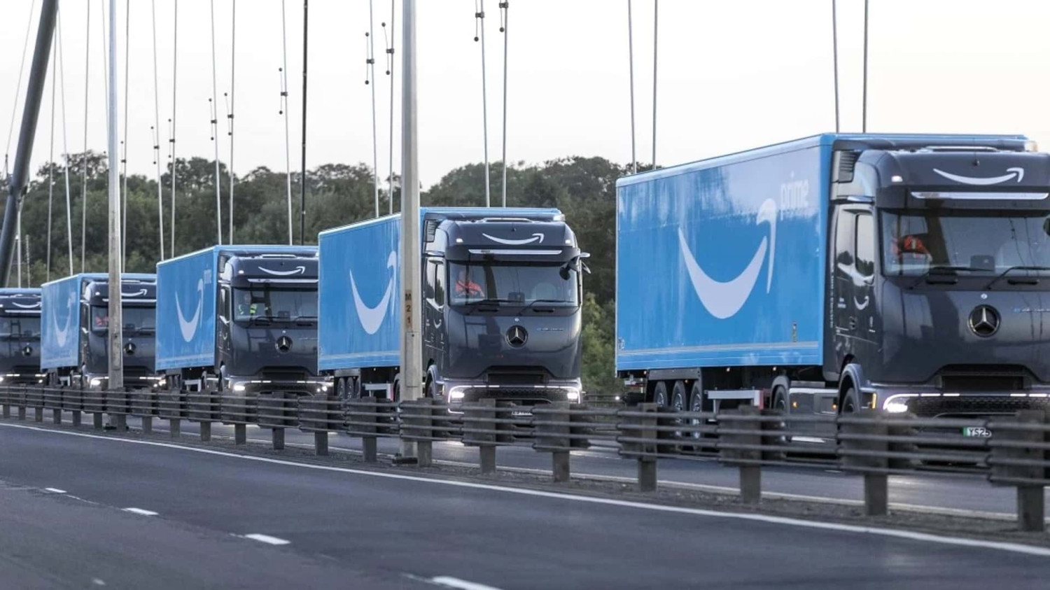Amazon dépasse les 50 000 camionnettes électriques : où e