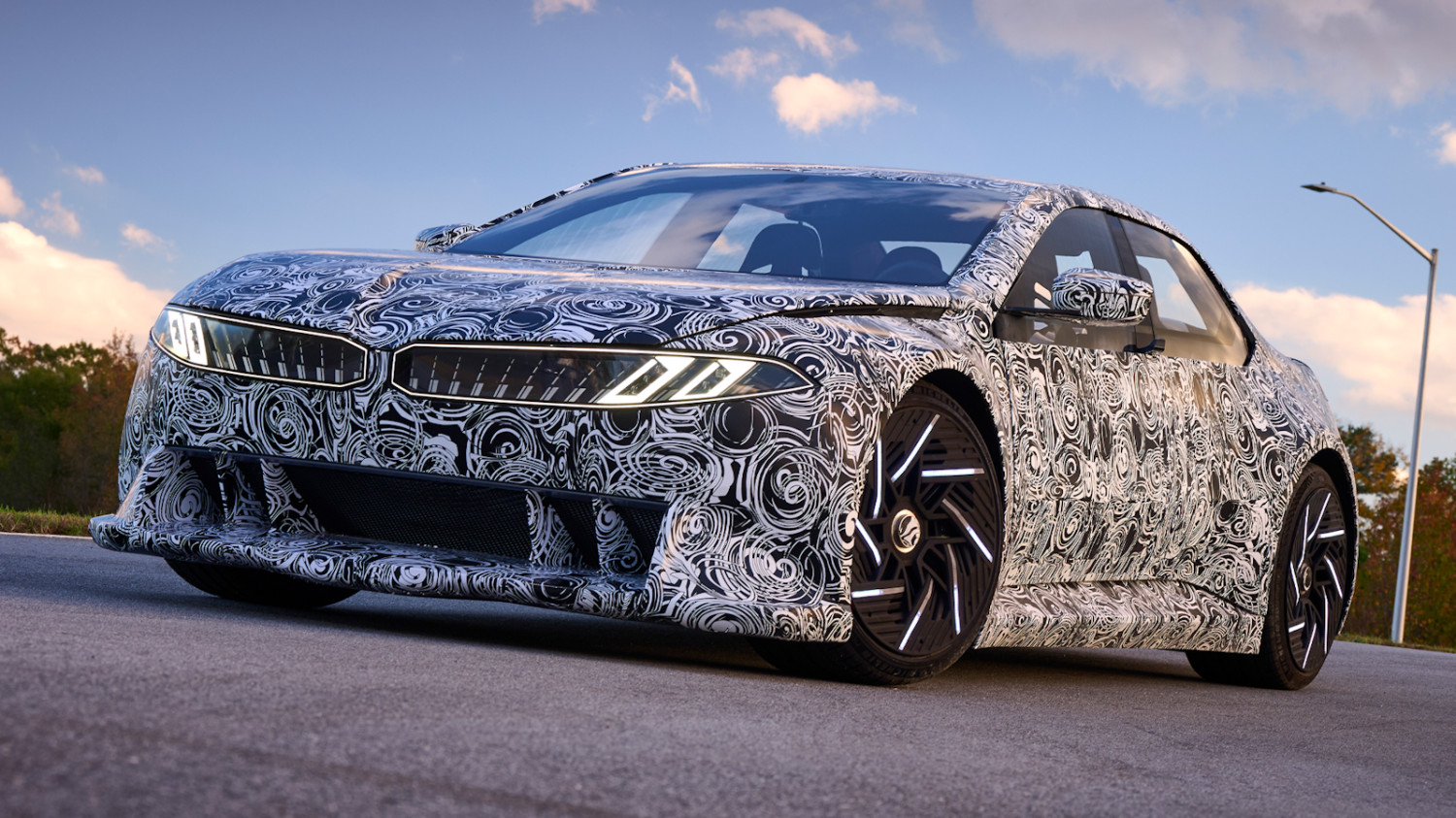 BMW iM3 électrique : pourquoi le son artificiel est une vra