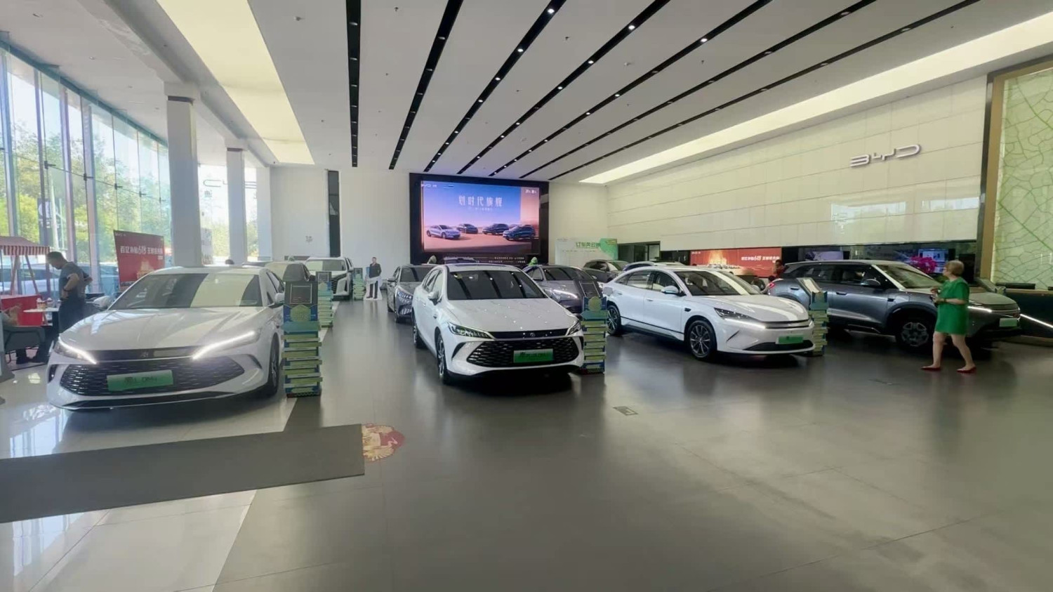 En Chine, les 16 voitures les plus vendues sont électriques