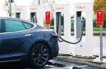 Tesla offre la recharge gratuite à vie : voici comment tent