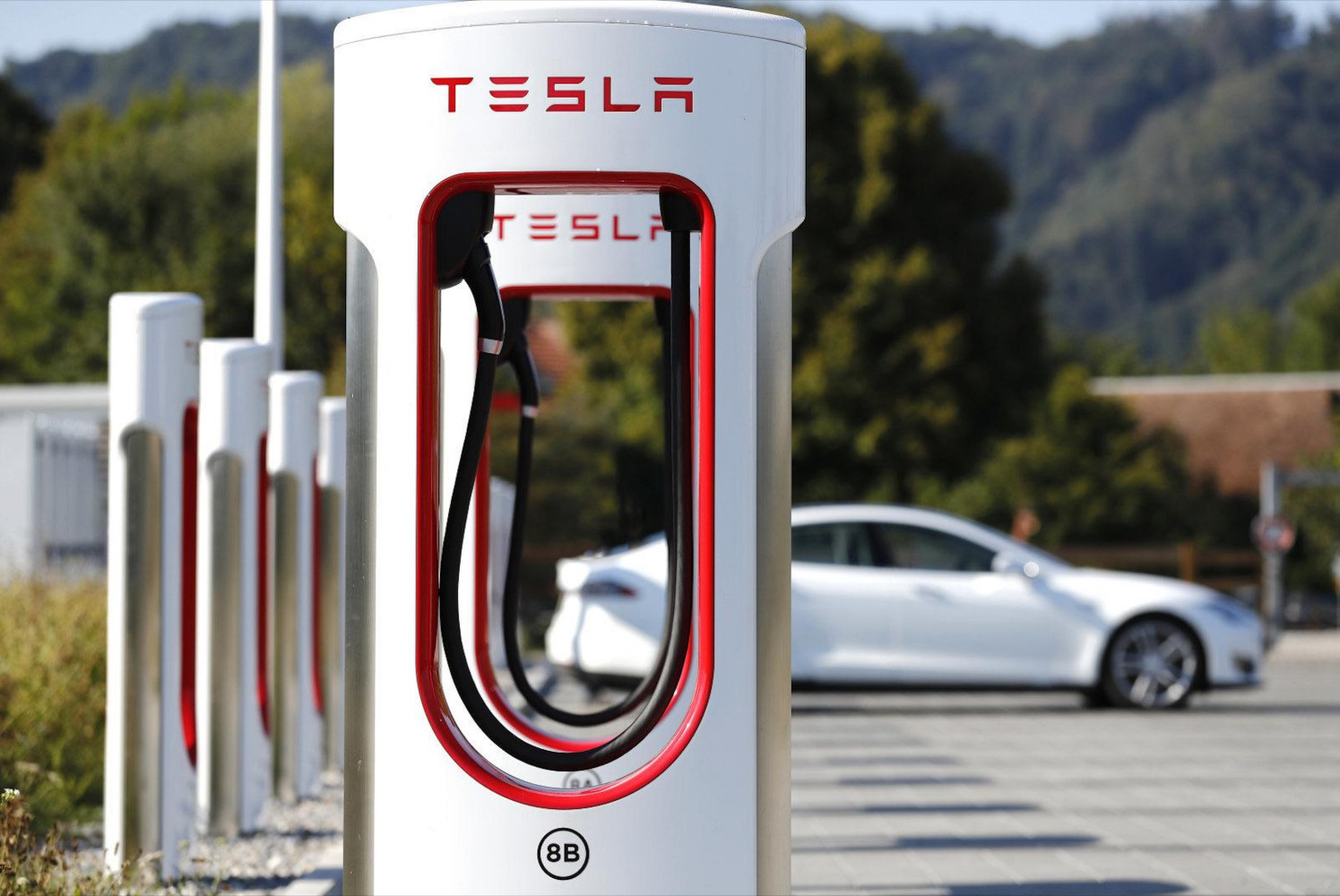 Vacances en voiture électrique : les dates clés à éviter