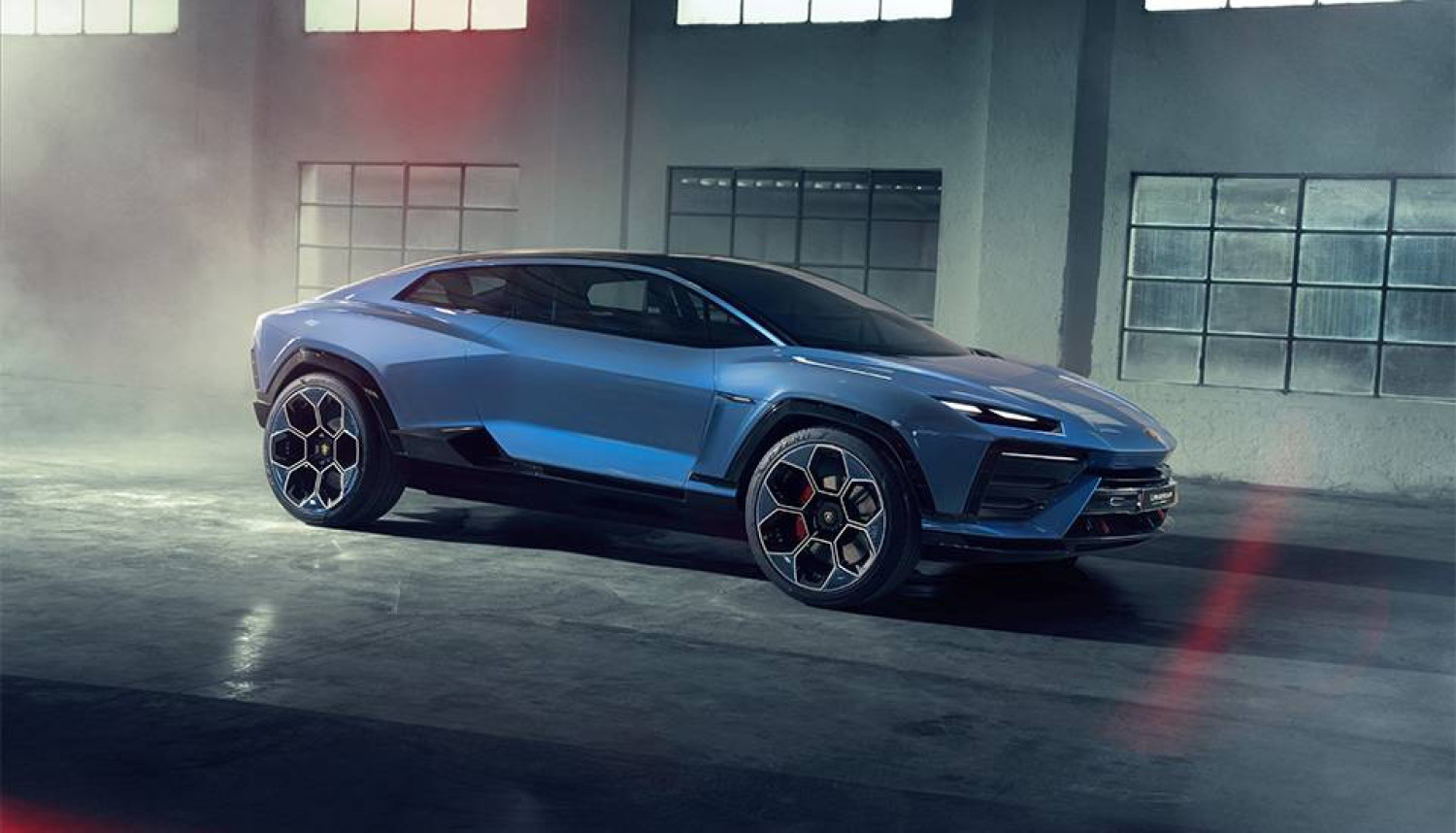 Lamborghini repousse sa première voiture 100 % électrique