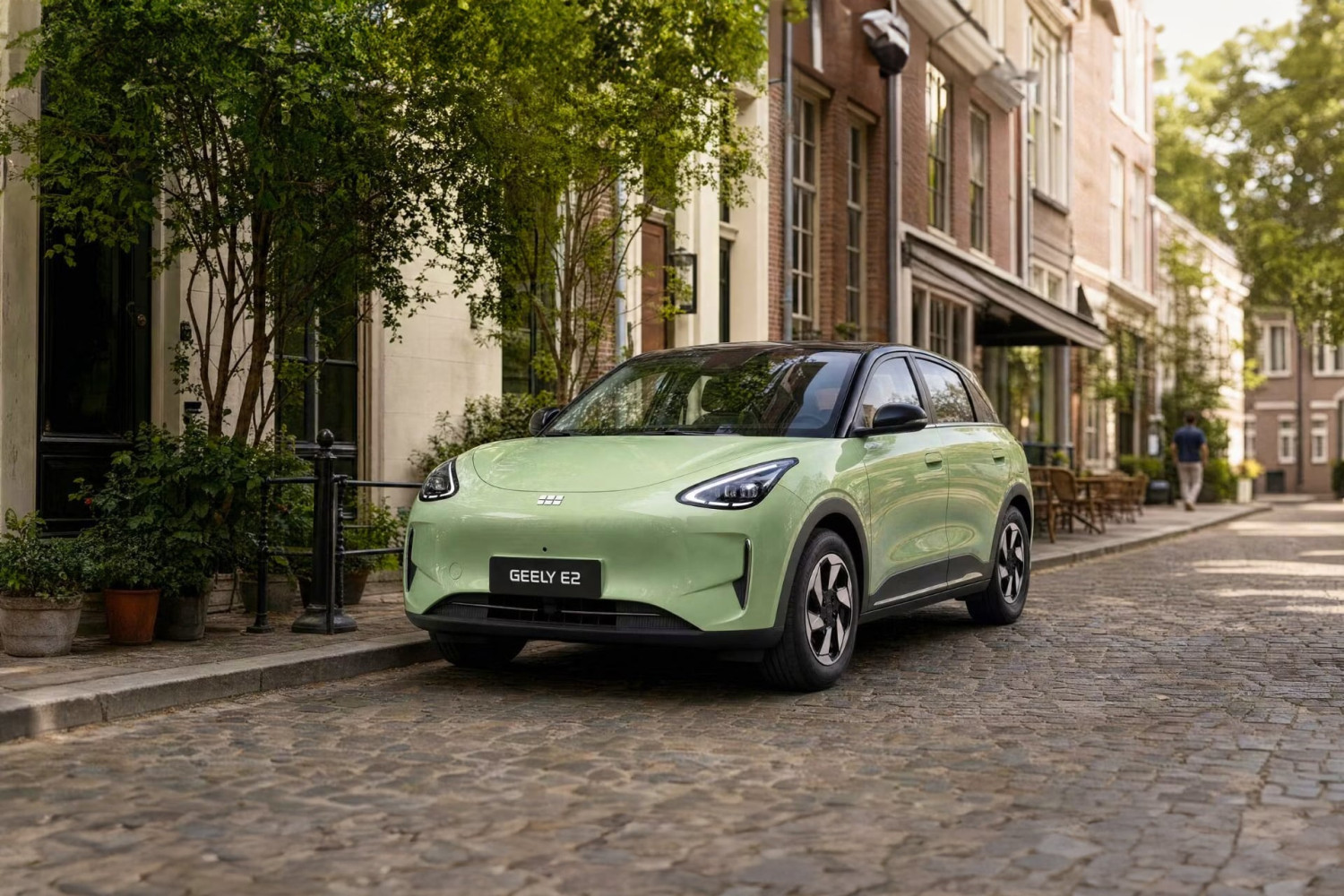 Geely E2 en France dès 19 490 € : la citadine électrique
