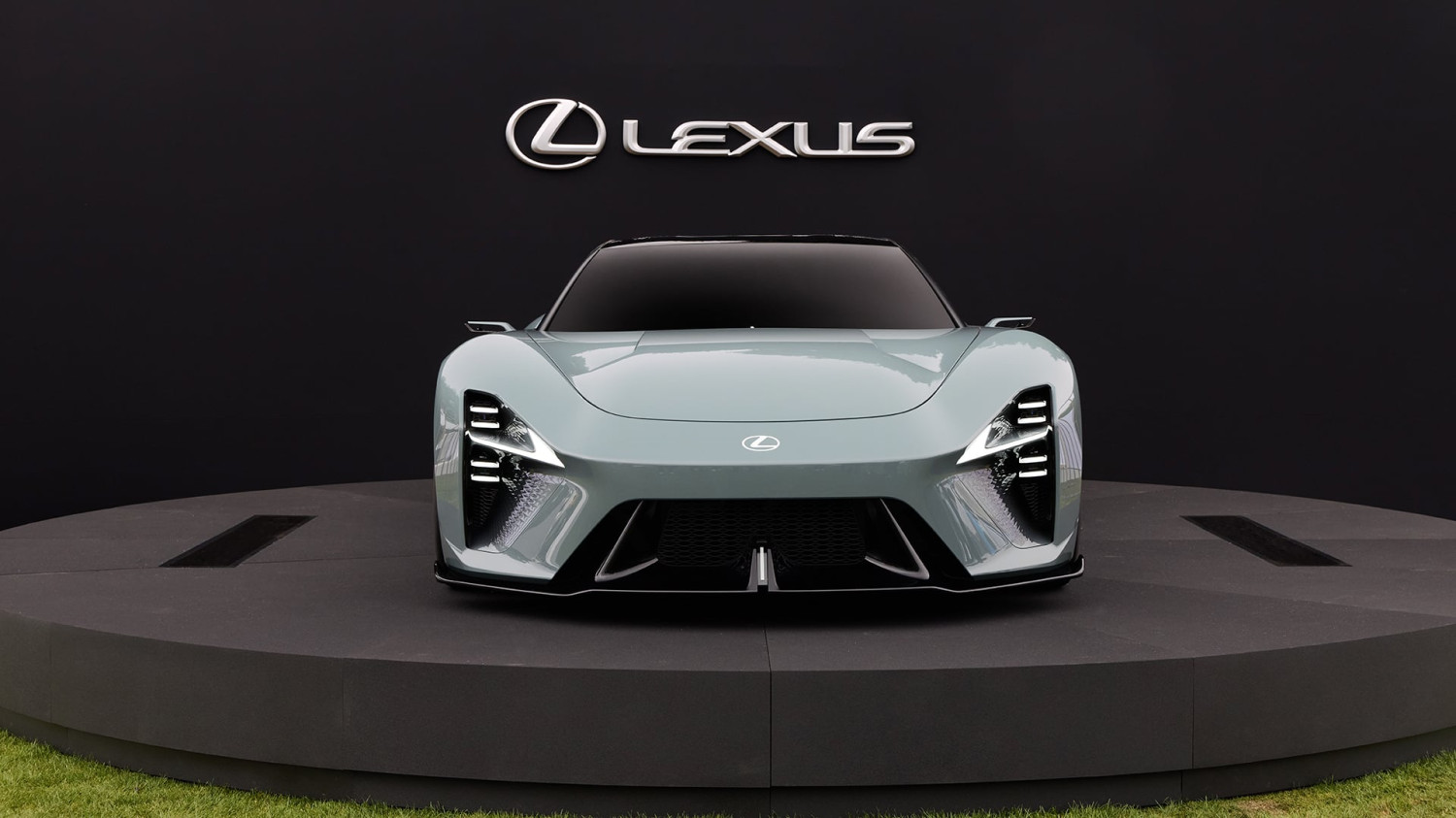 Le patron de Lexus France affirme que l'électrique fait per