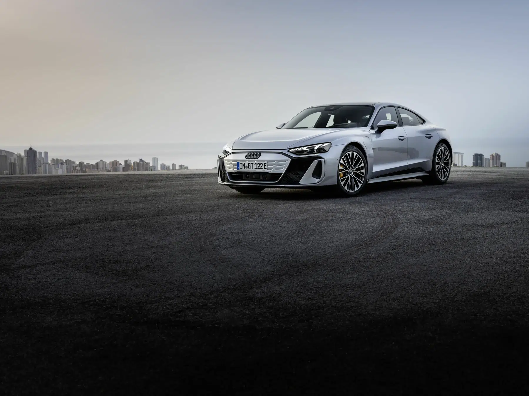 Audi S e-tron GT : vue avant de trois quarts