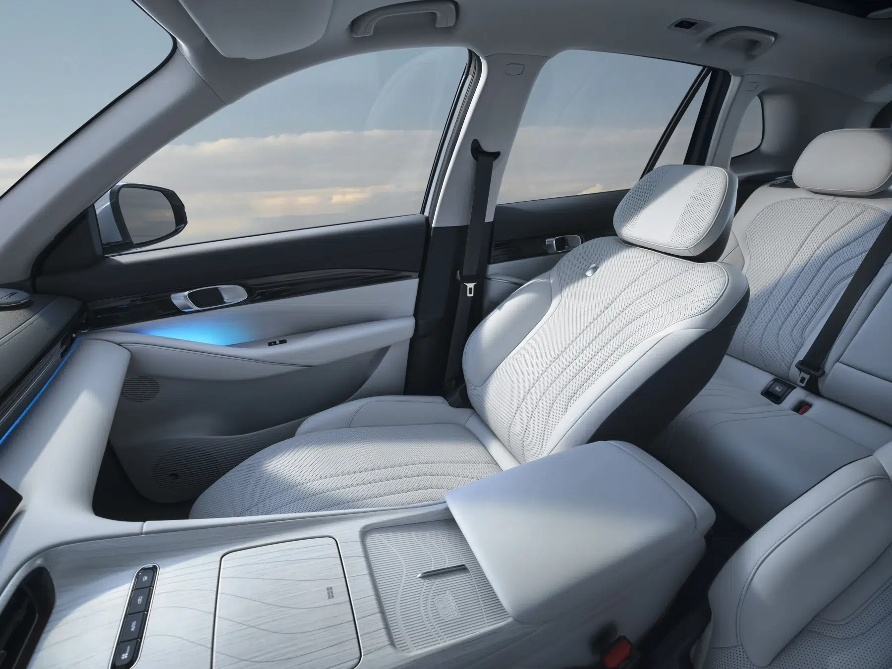 Geely E5 / EX5 : équipement intérieur