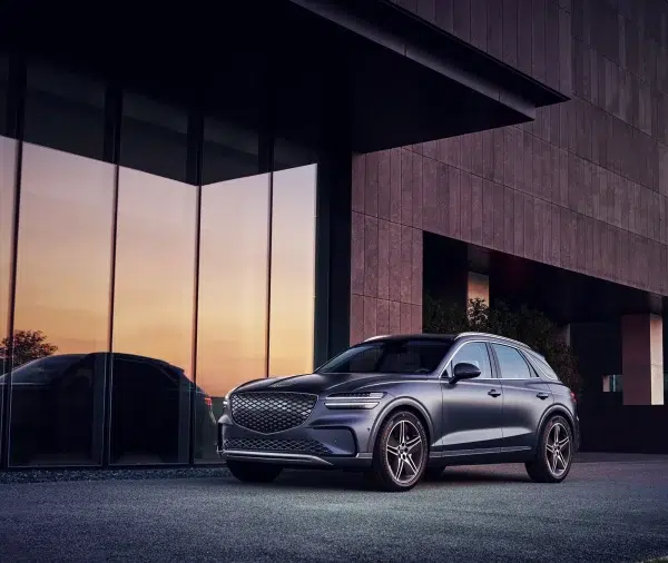 Genesis Electrified GV70