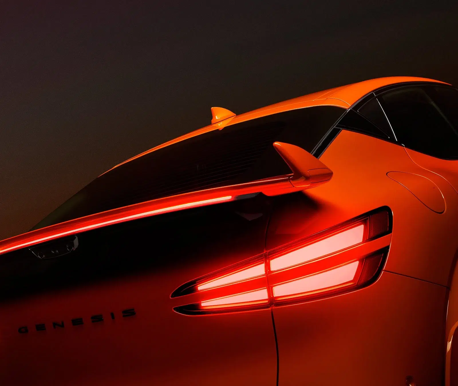 Genesis GV60 Magma : aileron et feu arrière