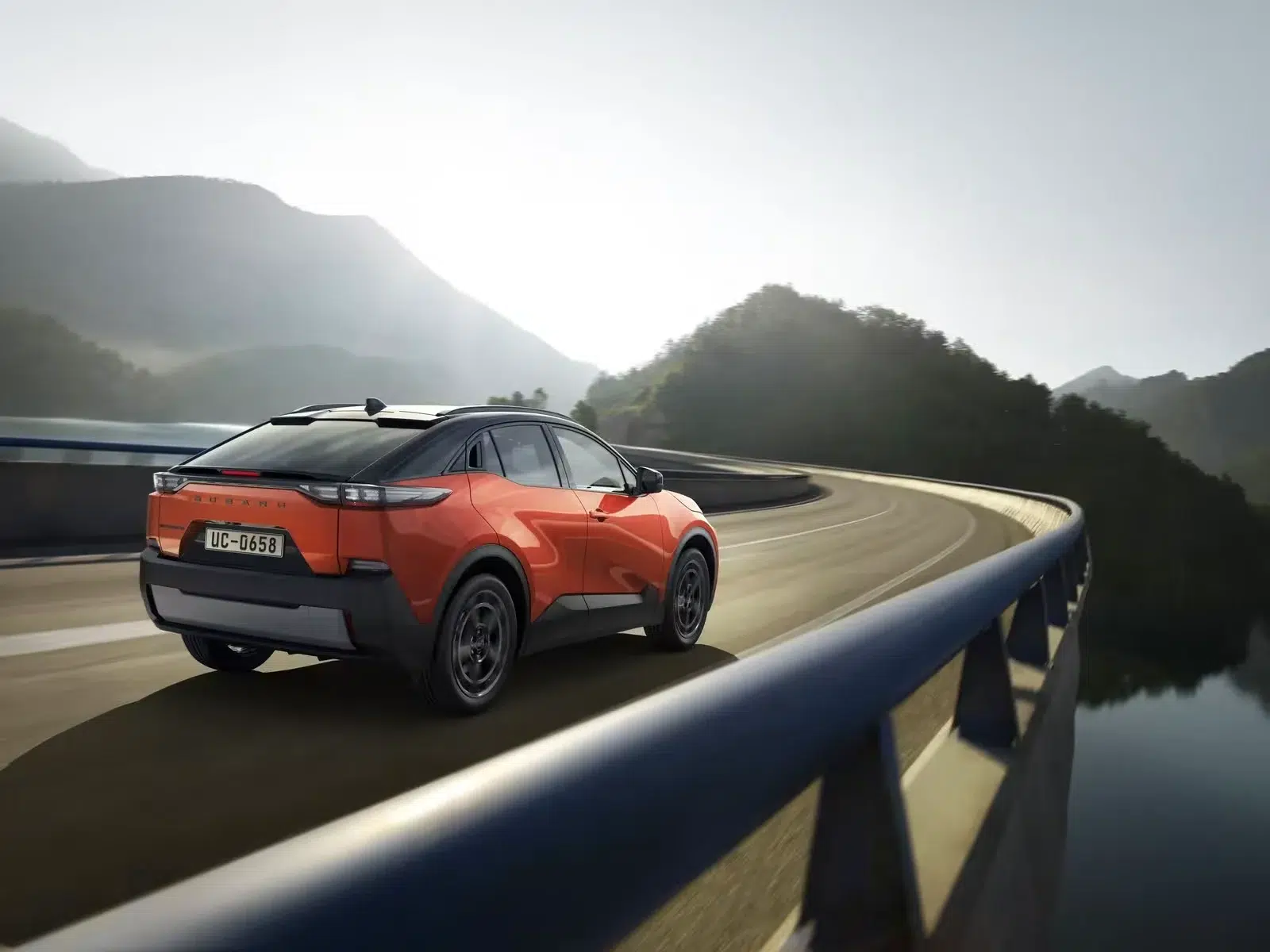 Subaru Uncharted : vue arrière trois quarts