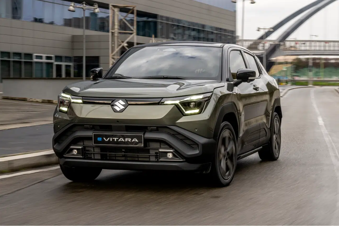 Suzuki e VITARA : vue avant trois quarts