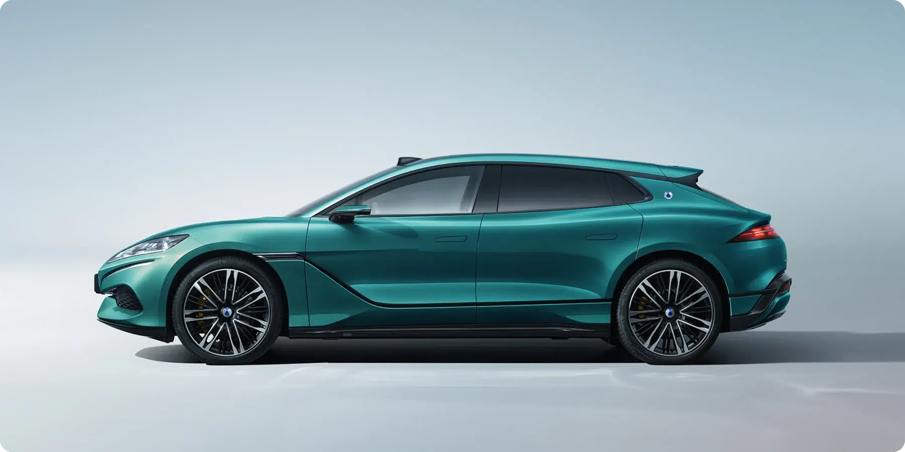 Denza Z9GT électrique : profil du shooting brake